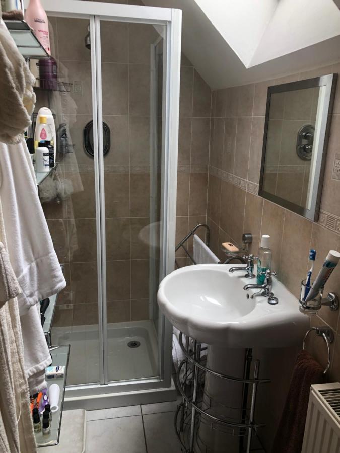 Executive Serviced Apartments 3 Forfar Ngoại thất bức ảnh